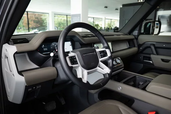 Land Rover Defender 110 D200 - foto 5