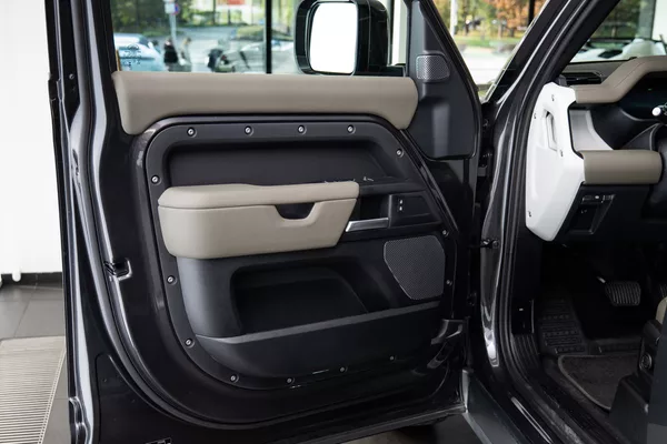 Land Rover Defender 110 D200 - foto 7