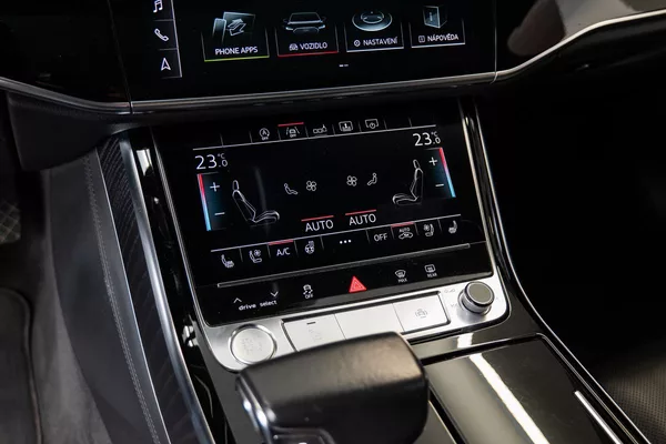 Audi A8 Vzduch. podvozek/Masážní sedad - foto 15