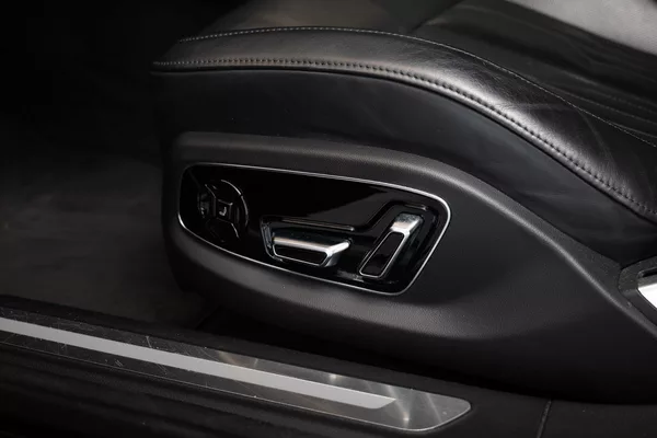 Audi A8 Vzduch. podvozek/Masážní sedad - foto 9