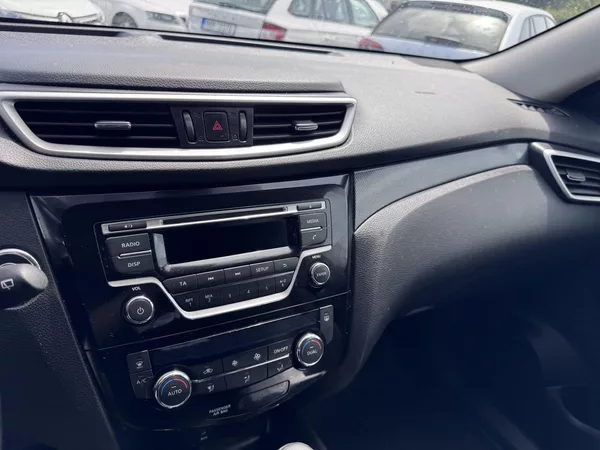 Nissan X-Trail 1.6 DCi,96 kW automat,1.Maj,ČR - foto 12