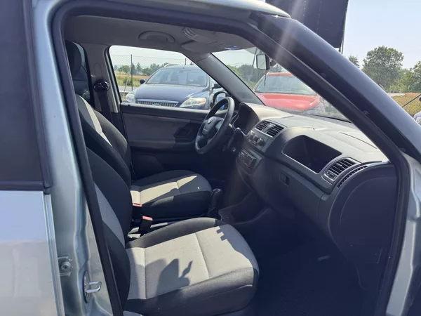 Škoda Fabia II 1.2 12V kombi,2010,STK 6/28 - foto 15