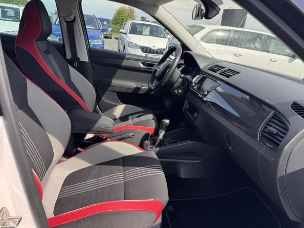 Škoda Fabia III MONTE CARLO, 1.0 TSi, 70kW - foto 17