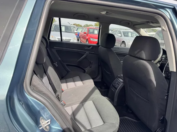 Škoda Octavia II 1.9 TDi,2.Majitel, kombi,ČR - foto 16