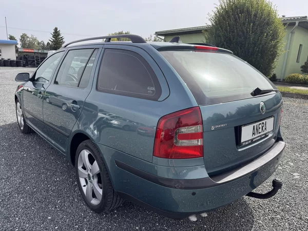 Škoda Octavia II 1.9 TDi,2.Majitel, kombi,ČR - foto 8