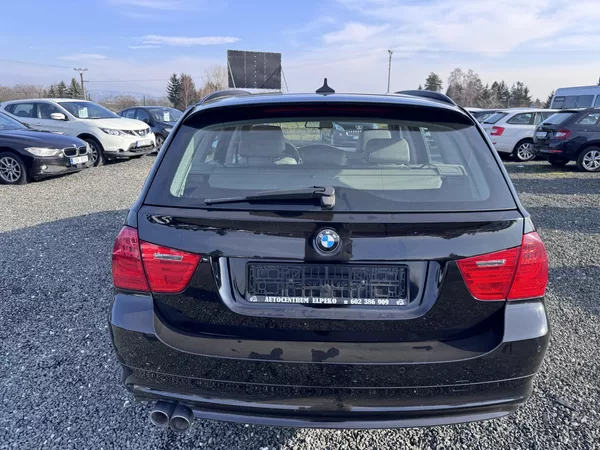 BMW Řada 3 330D, 180 kW, xDrive, kombi - foto 7