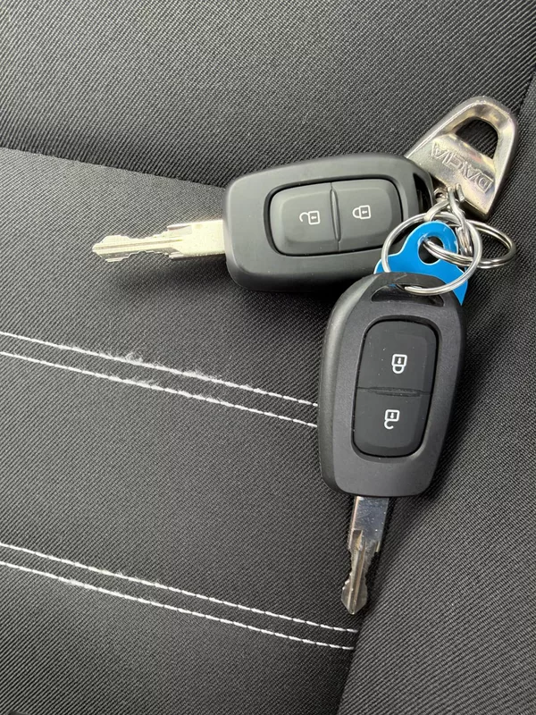 Dacia Duster 1.0 TCe,47tis km,2022,1.Maj,ČR - foto 20