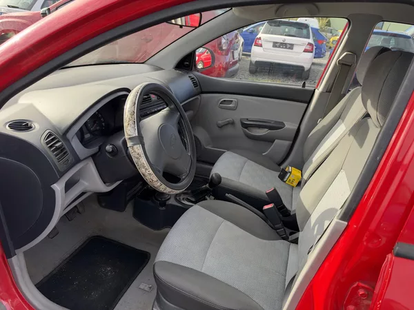 Kia Picanto 1.0i,152 tis km - foto 9