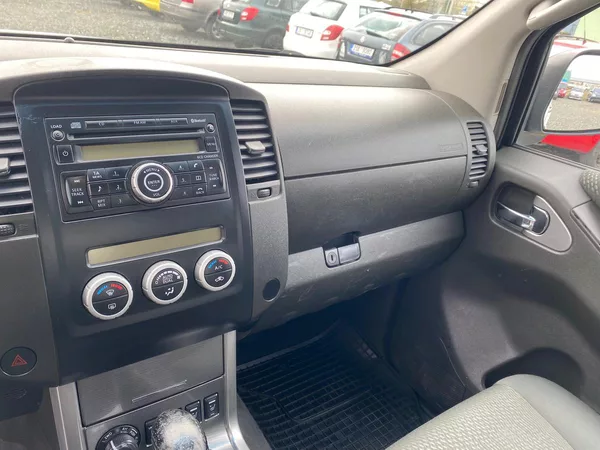 Nissan Navara 2.5 DCi 140 kW , DOUBLE CAB - foto 10