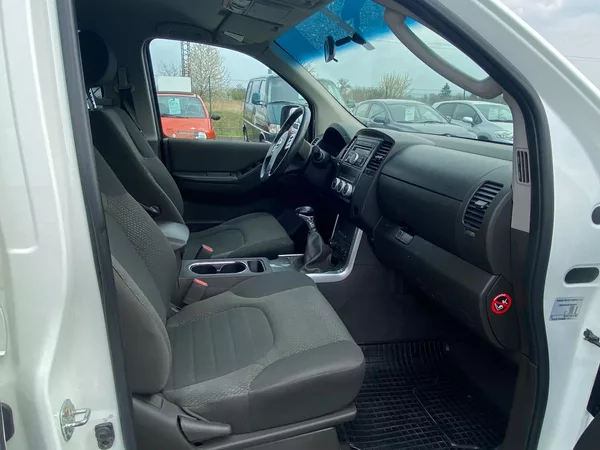 Nissan Navara 2.5 DCi 140 kW , DOUBLE CAB - foto 20