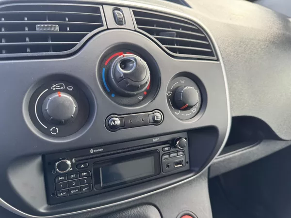 Renault Kangoo 1.5 DCi, 1.Majitel, ČR - foto 13