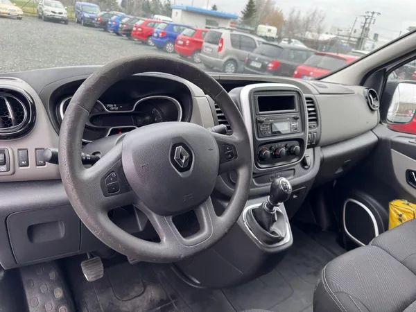 Renault Trafic 1.6 DCi,107 kW , 1.Majitel, ČR - foto 11
