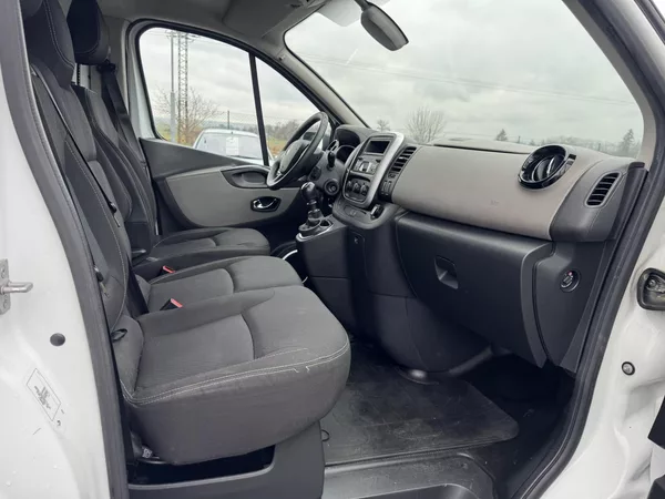 Renault Trafic 1.6 DCi,107 kW , 1.Majitel, ČR - foto 13
