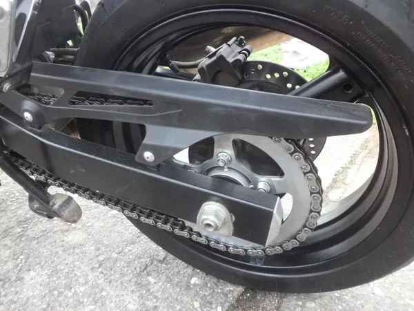 Suzuki GSF 650 Bandit Bandit 650 - foto 13