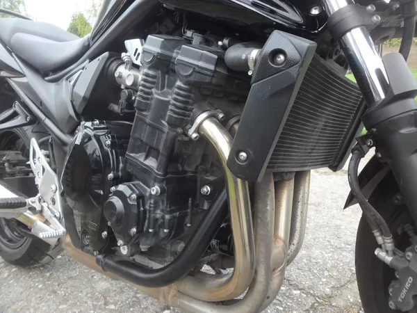 Suzuki GSF 650 Bandit Bandit 650 - foto 14