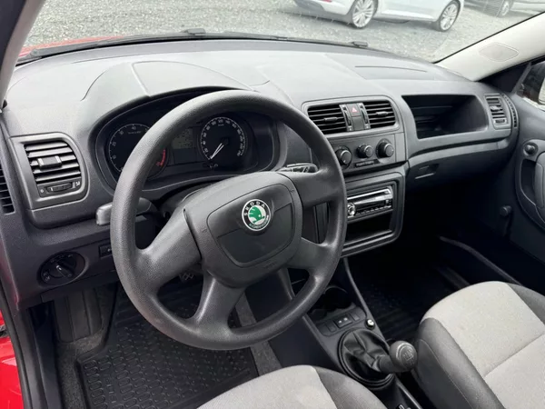 Škoda Fabia II 1.4 16V, 117 tis km, 1.Maj - foto 10