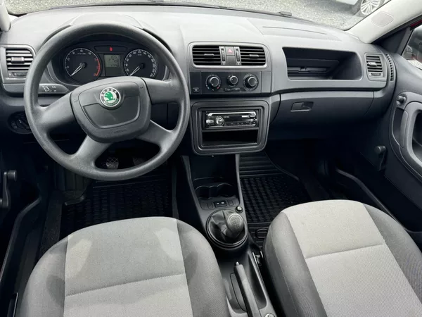 Škoda Fabia II 1.4 16V, 117 tis km, 1.Maj - foto 14