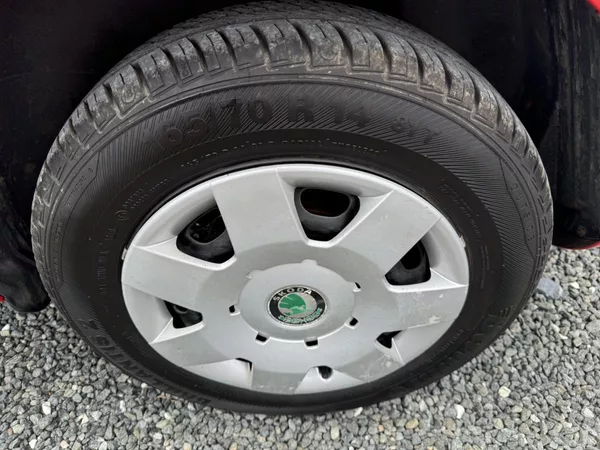 Škoda Fabia II 1.4 16V, 117 tis km, 1.Maj - foto 8