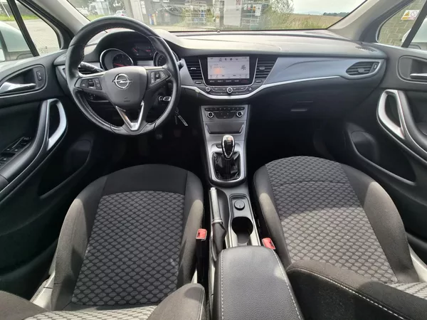 Opel Astra 1,6 CDTI - foto 5
