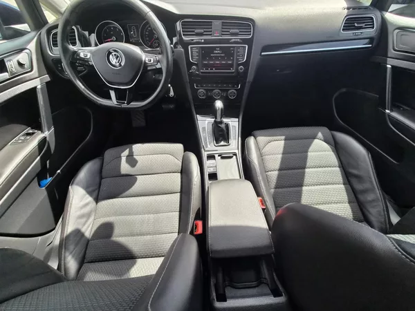 Volkswagen Golf 1,4 TSI CNG Highl - foto 6