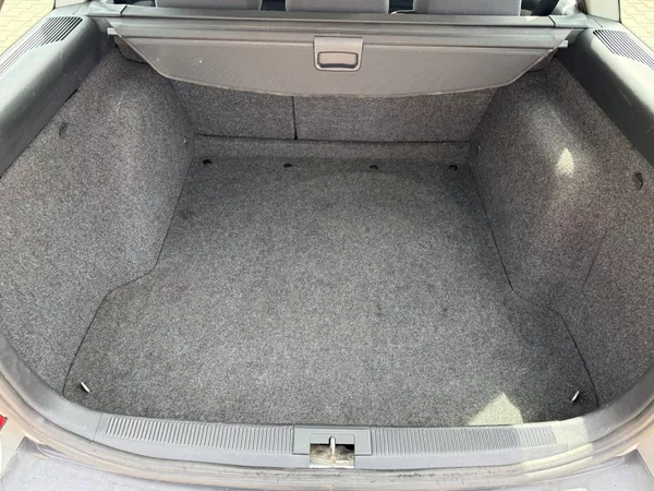 Škoda Octavia 1,9 TDI TOUR xenon - foto 13