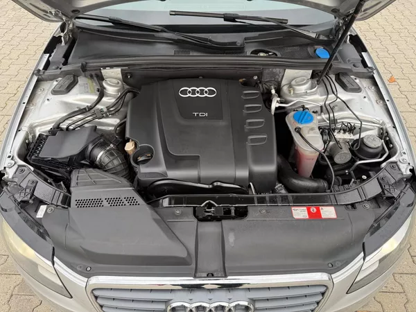 Audi A4 2,0 TDI - foto 21