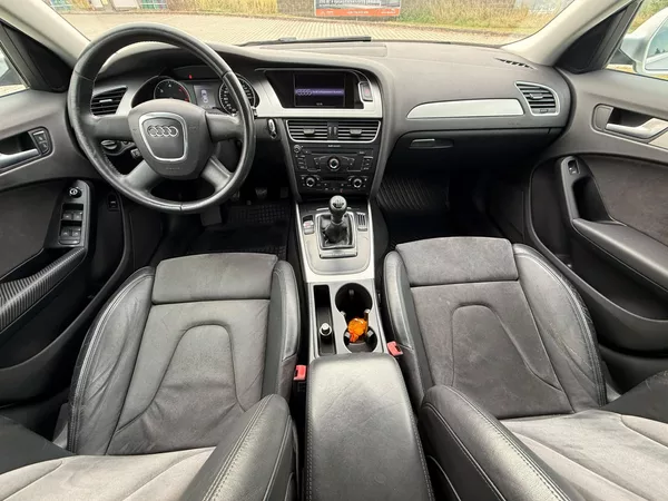 Audi A4 2,0 TDI - foto 6