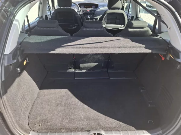 Citroën C4 Picasso 1,6 HDi - foto 10