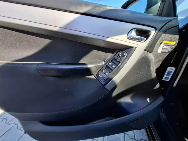 Citroën C4 Picasso 1,6 HDi - foto 8