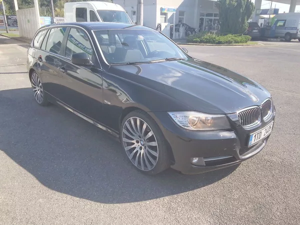 BMW Řada 3 2.0 318d Touring