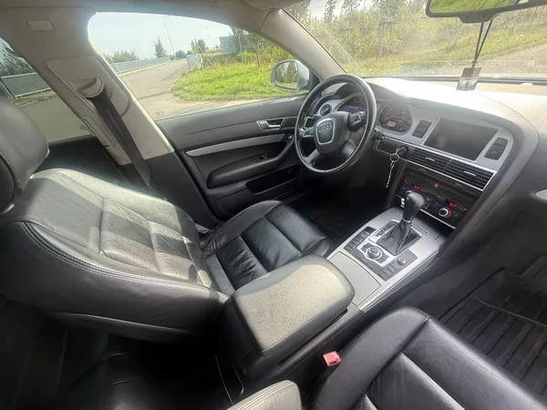 Audi A6 2,0 TDI 125kW plná výbava po v - foto 11