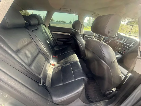 Audi A6 2,0 TDI 125kW plná výbava po v - foto 13