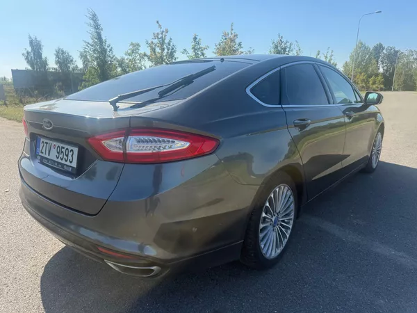 Ford Mondeo 2,0 Tdci Liftback Automat - foto 5