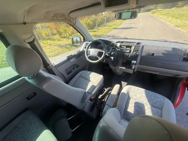 Volkswagen Transporter 2,5 TDI 128 kW AUTOMAT 6 MÍST - foto 12