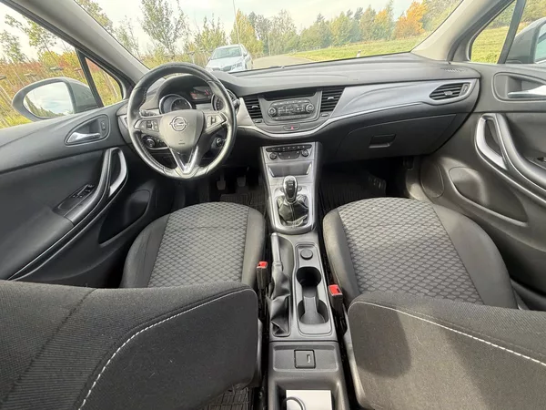 Opel Astra SPORTS TOURER 1,6 TDI 54000KM - foto 11