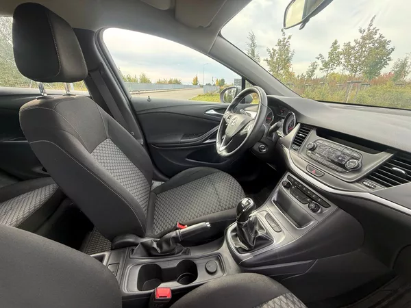 Opel Astra SPORTS TOURER 1,6 TDI 54000KM - foto 12