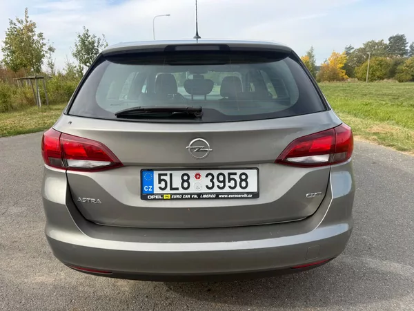 Opel Astra SPORTS TOURER 1,6 TDI 54000KM - foto 4
