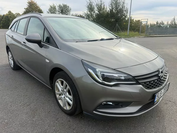 Opel Astra SPORTS TOURER 1,6 TDI 54000KM - foto 7