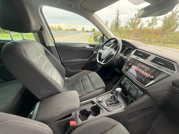 Volkswagen Tiguan 2,0 132 kW 4X4 AUTOMAT - foto 11