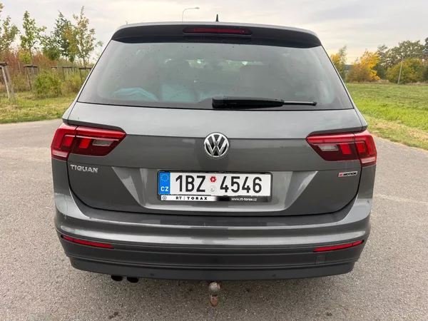 Volkswagen Tiguan 2,0 132 kW 4X4 AUTOMAT - foto 4