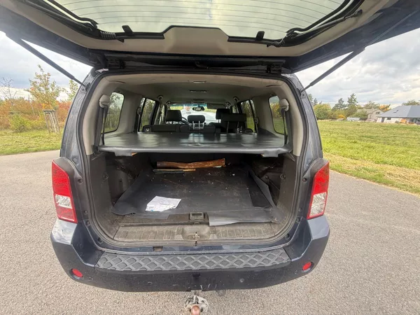 Nissan Pathfinder 2,5 DCI TZ 3000 KG - foto 12