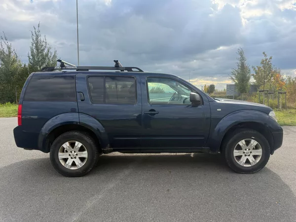 Nissan Pathfinder 2,5 DCI TZ 3000 KG - foto 6