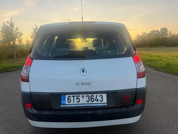 Renault Scénic 1,5 DCI GRAND 7 MÍST - foto 4