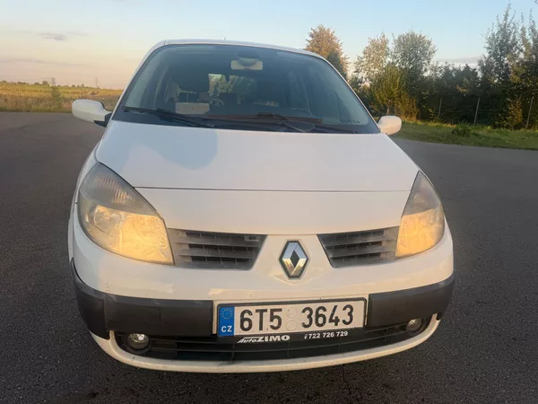 Renault Scénic 1,5 DCI GRAND 7 MÍST - foto 8