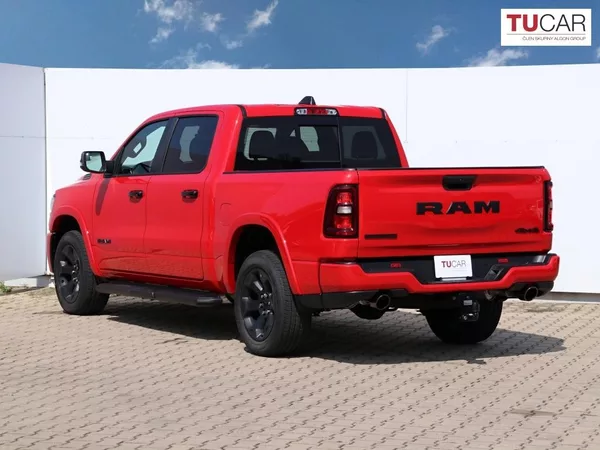 RAM 1500 BigHorn 3.0 TwinTurbo - foto 5