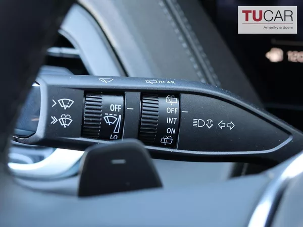 GMC Yukon Denali 6.2 V8 - foto 19