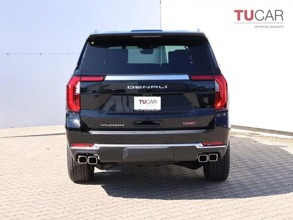GMC Yukon Denali 6.2 V8 - foto 5