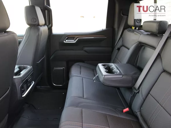 Chevrolet Silverado High Country 6.2 V8 - foto 24