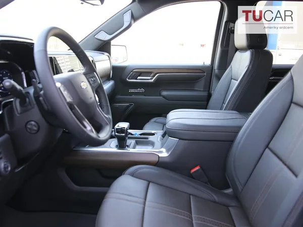 Chevrolet Silverado High Country 6.2 V8 - foto 29