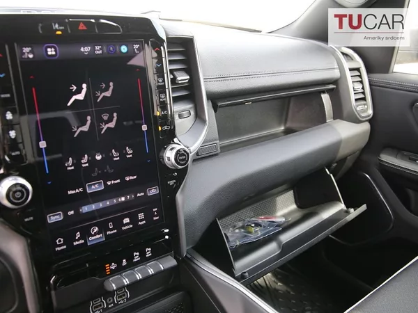 RAM 1500 Laramie 5.7 HEMI 2026 RamBox - foto 24